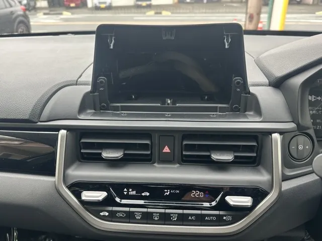 WR-V(ホンダ)X登録済未使用車 18