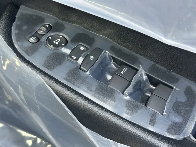 WR-V(ホンダ)X登録済未使用車 13