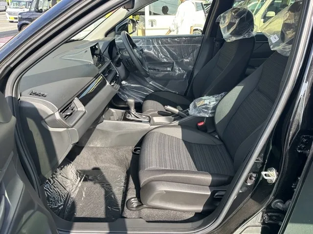 WR-V(ホンダ)X登録済未使用車 3