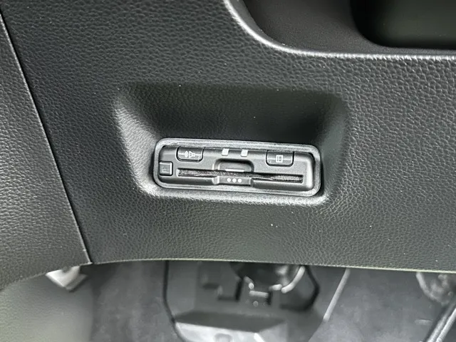 フィット(ホンダ)e：HEV RS中古車 16