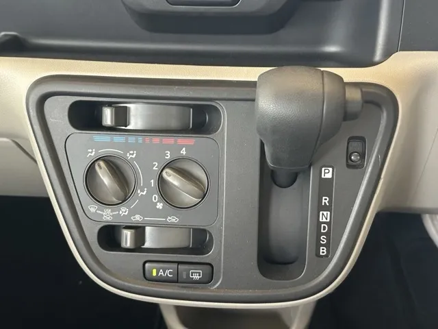 パッソ(トヨタ)X中古車 13