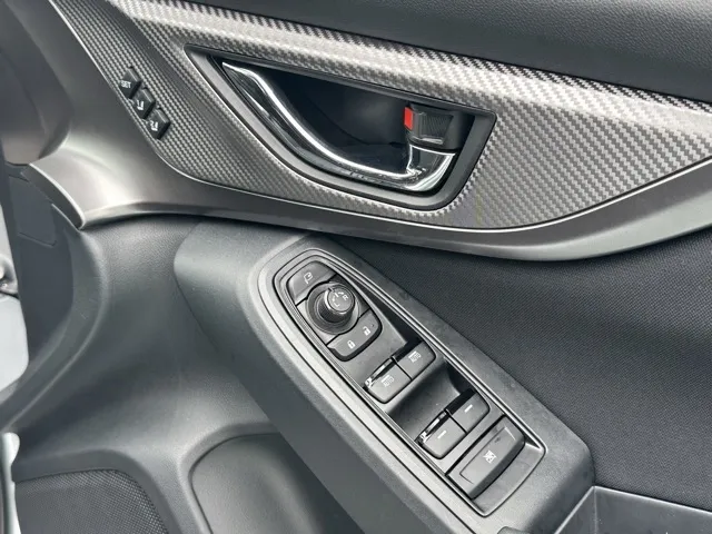 インプレッサ(スバル)1.6I-Lアイサイト中古車 12