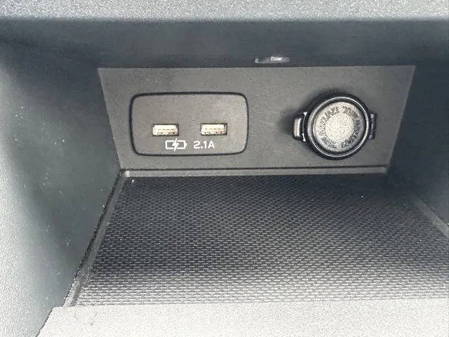 インプレッサ(スバル)1.6I-Lアイサイト中古車 15