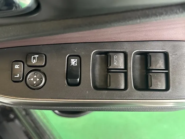 ソリオ(スズキ)ハイブリッドSV 全方位カメラ中古車 14