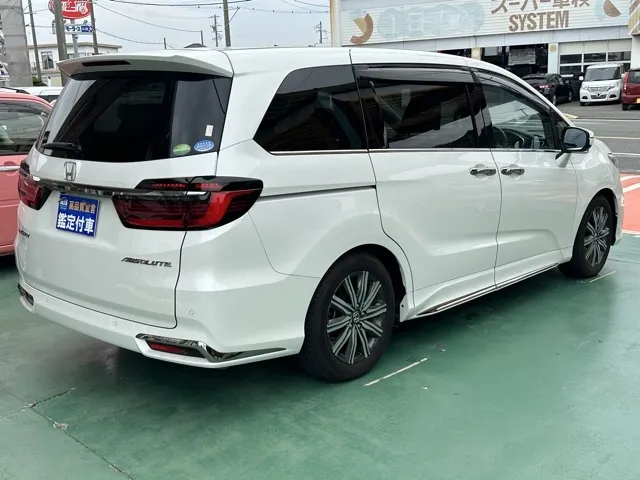 オデッセイ(ホンダ)アブソルート 8人中古車 9
