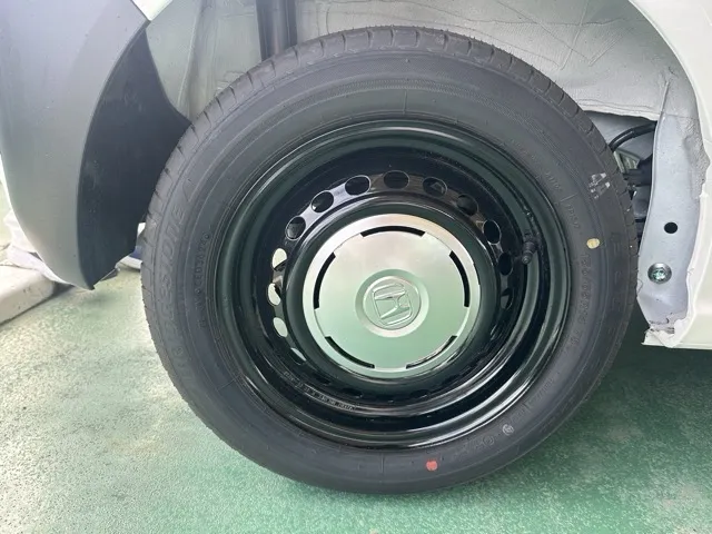 N-BOX(ホンダ)JOY届出済未使用車 11