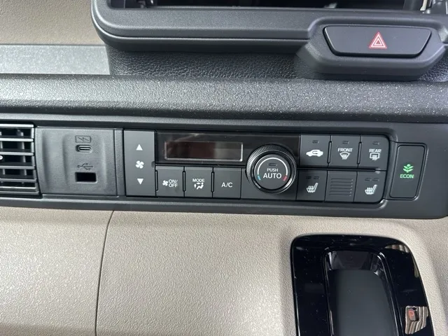 N-BOX(ホンダ)JOY届出済未使用車 17