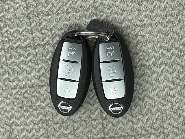 ルークス(ニッサン)X届出済未使用車 24