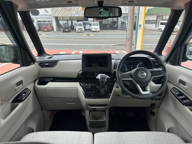 ルークス(ニッサン)X届出済未使用車 5