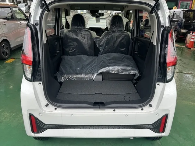 デイズ(ニッサン)ハイウェイスター Ｇターボ届出済未使用車 9