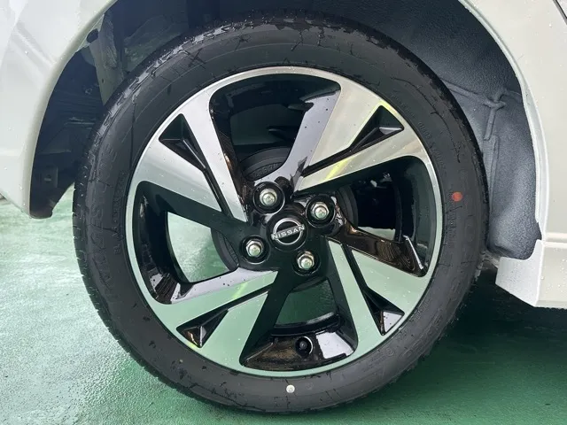 デイズ(ニッサン)ハイウェイスター Ｇターボ届出済未使用車 11