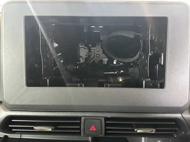 デイズ(ニッサン)ハイウェイスター Ｇターボ届出済未使用車 15