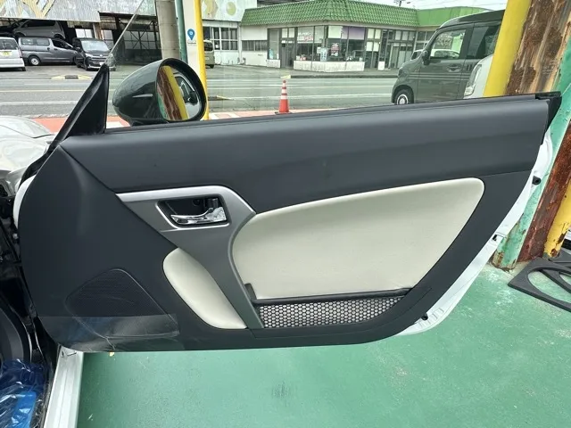 コペン(ダイハツ)20thアニバーサリーED 5MT届出済未使用車 7