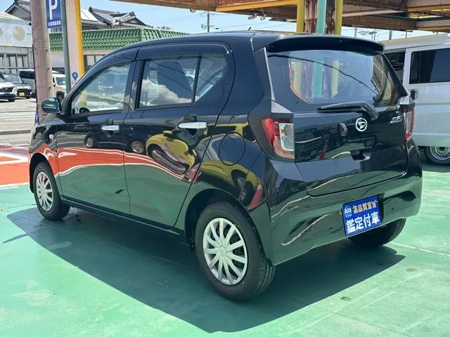 ミライース(ダイハツ)LSAⅢ届出済未使用車 2