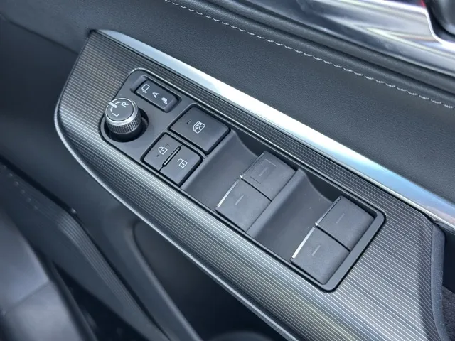 ハリアー(トヨタ)Z中古車 13