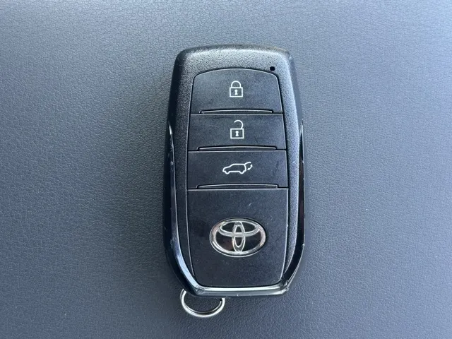 ハリアー(トヨタ)Z中古車 26