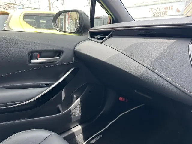 カローラセダン(トヨタ)ハイブリッドダブルバイビー中古車 23