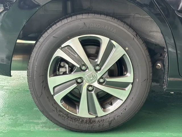 フリード(ホンダ)ハイブリッドG Sパッケージ 4WDレンタＵＰ 12
