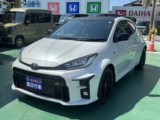 GRヤリス(トヨタ)RC ４WD 6MT中古車 1