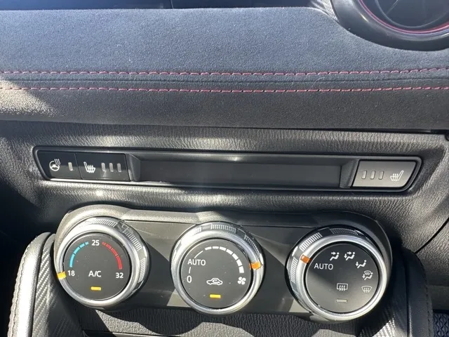 MAZDA2(マツダ)XD スポルト+中古車 13