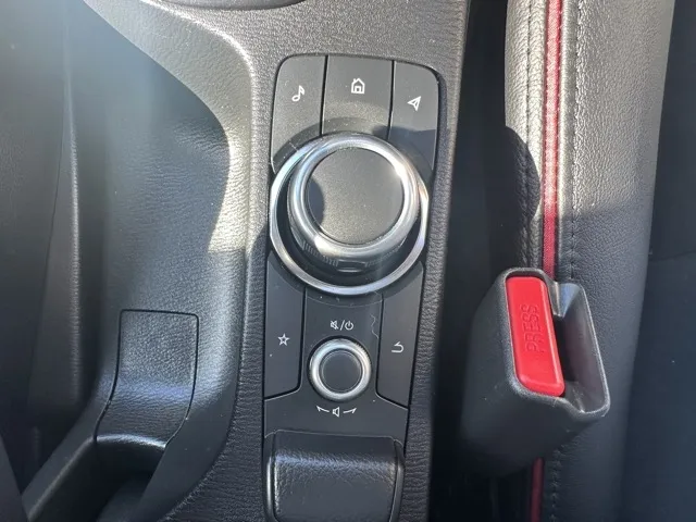 MAZDA2(マツダ)XD スポルト+中古車 17