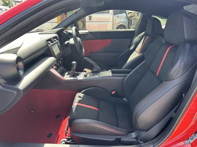 GR86(トヨタ)RZ 6MT中古車 3