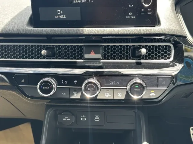 シビック(ホンダ)e：HEV EX サンルーフ中古車 22
