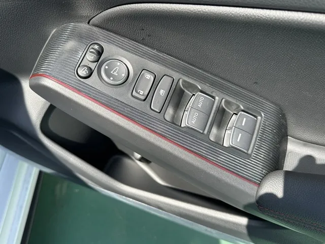 シビック(ホンダ)RS 6MT登録済未使用車 12