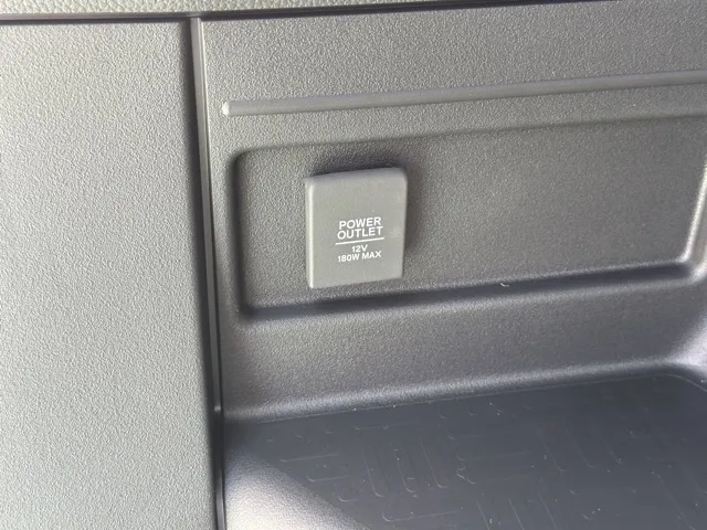 N-VAN(ホンダ)FUNターボ届出済未使用車 11
