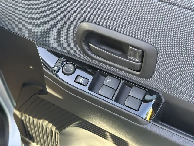 サクラ(ニッサン)X中古車 12