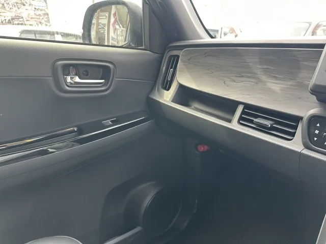 N-ONE(ホンダ)プレミアムツアラー 4WD中古車 19