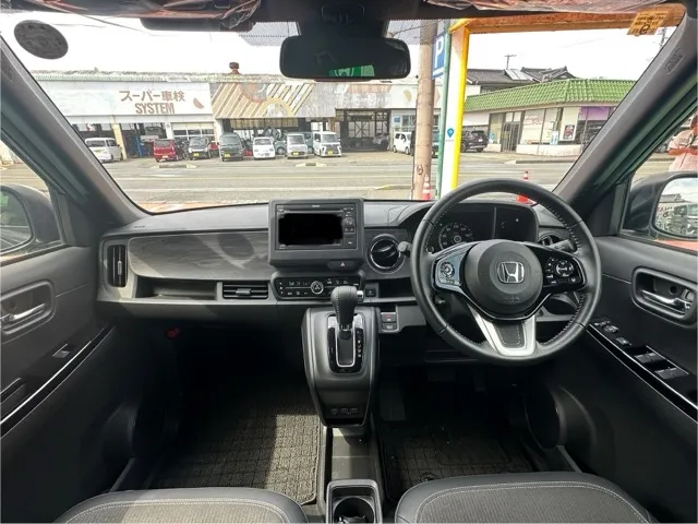 N-ONE(ホンダ)プレミアムツアラー 4WD中古車 5