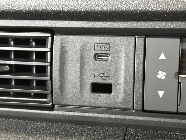 N-BOX(ホンダ)N-BOXカスタムターボ届出済未使用車 20