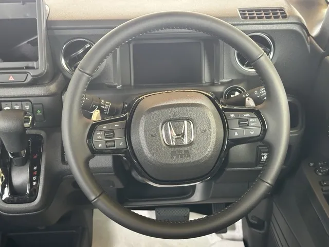 N-BOX(ホンダ)N-BOXカスタムターボ届出済未使用車 5
