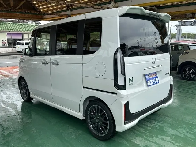 N-BOX(ホンダ)N-BOXカスタムターボ届出済未使用車 8