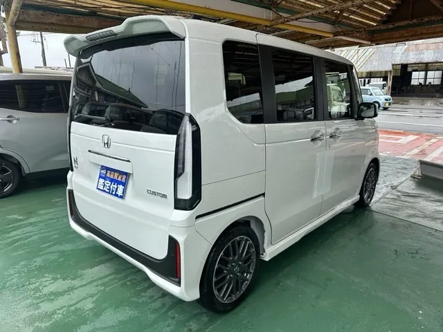 N-BOX(ホンダ)N-BOXカスタムターボ届出済未使用車 10