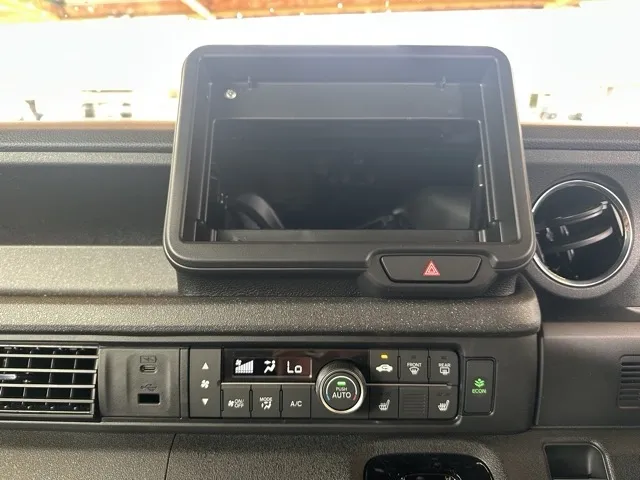 N-BOX(ホンダ)N-BOXカスタムターボ届出済未使用車 16