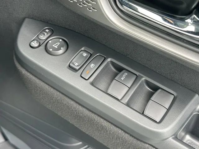 N-BOX(ホンダ)N-BOXカスタムターボ届出済未使用車 14