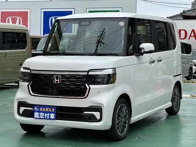 N-BOX(ホンダ)N-BOXカスタムターボ届出済未使用車 1
