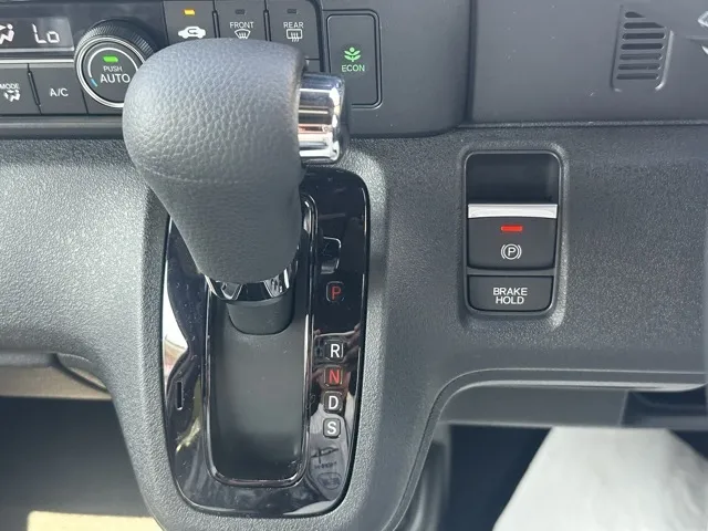 N-BOX(ホンダ)N-BOXカスタムターボ コーディネートスタイル届出済未使用車 17