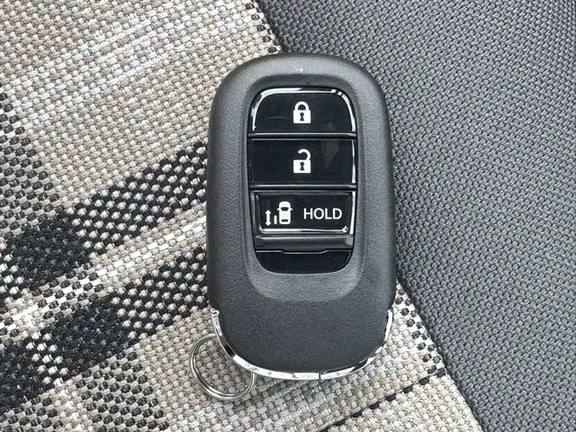 N-BOX(ホンダ)JOY届出済未使用車 26