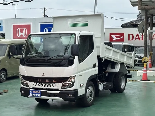 キャンター(三菱)全低床キョウカダンプ ２ｔ登録済未使用車 1