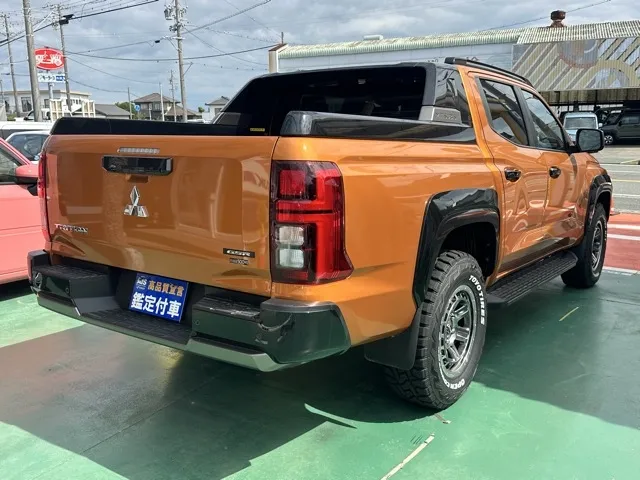 トライトン(三菱)GSR中古車 11
