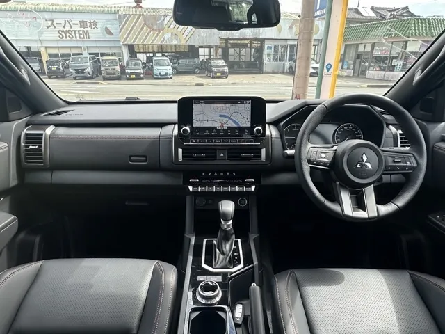 トライトン(三菱)GSR中古車 7