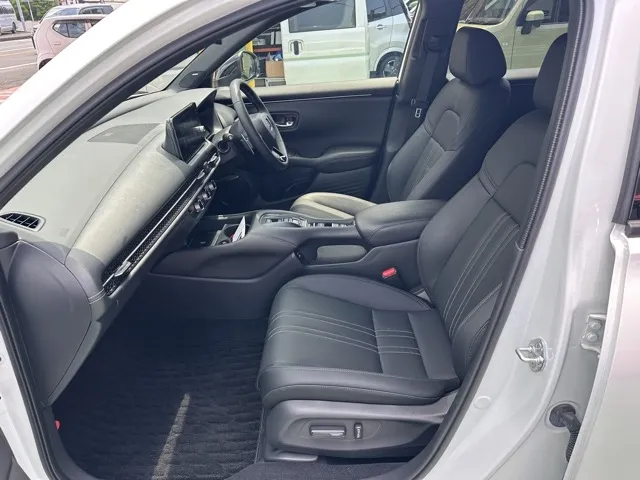 ZR-V (ホンダ)e：HEV Z ブラックスタイル中古車 3