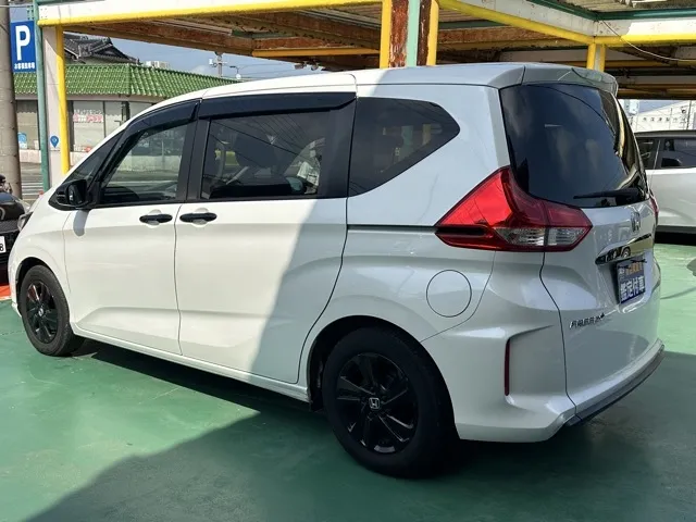 フリード(ホンダ)G BLACK STYLE中古車 2