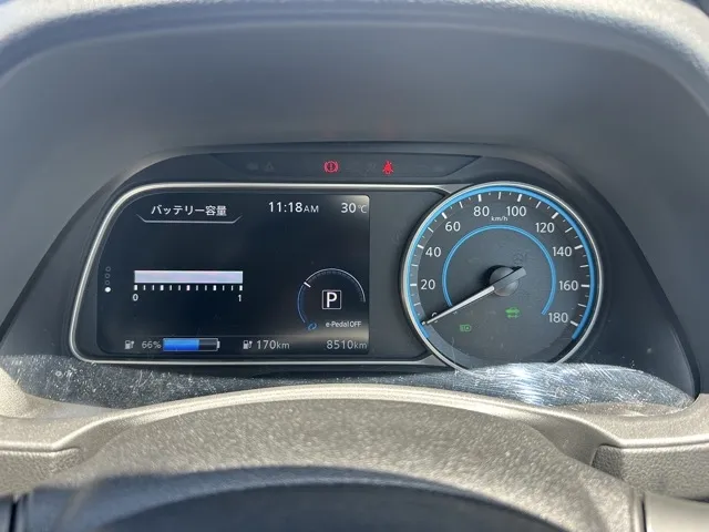 リーフ(ニッサン)Ｘ中古車 26