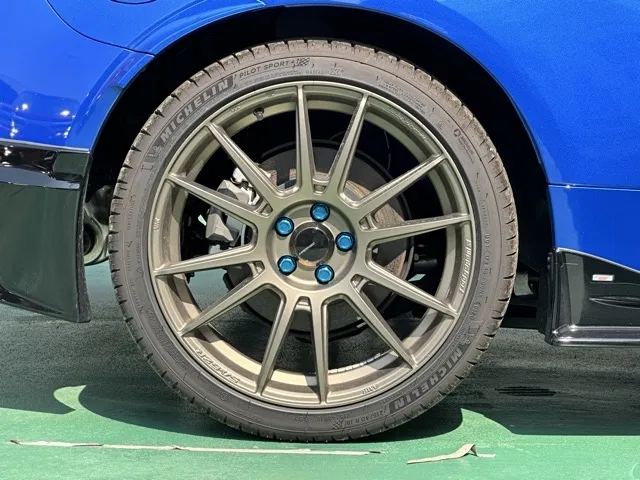 BRZ(スバル)STIスポーツ 6MT中古車 10