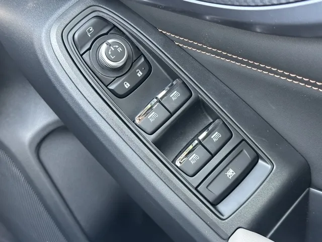 レヴォーグ(スバル)リミテッド EX中古車 12