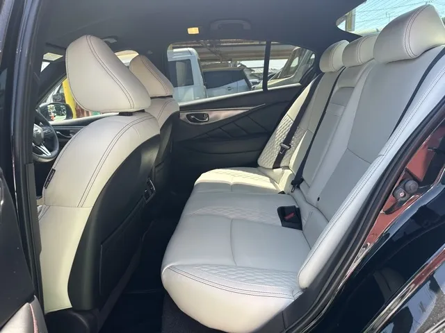 スカイライン(ニッサン)400R中古車 4